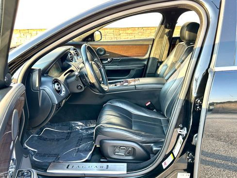Used 2013 Jaguar XJ L Supercharged image 9