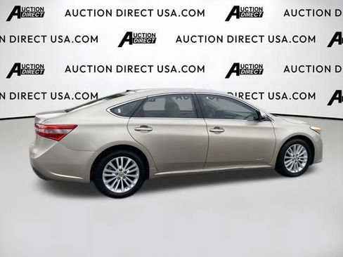 Used 2014 Toyota Avalon XLE Touring FWD image 22