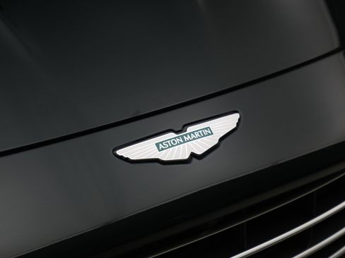 New 2026 Aston Martin V8 Vantage Roadster RWD image 37
