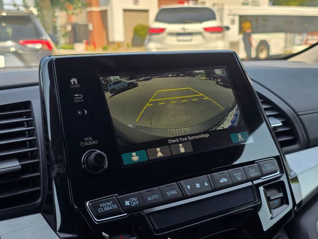 Used 2020 Honda Odyssey EX image 22