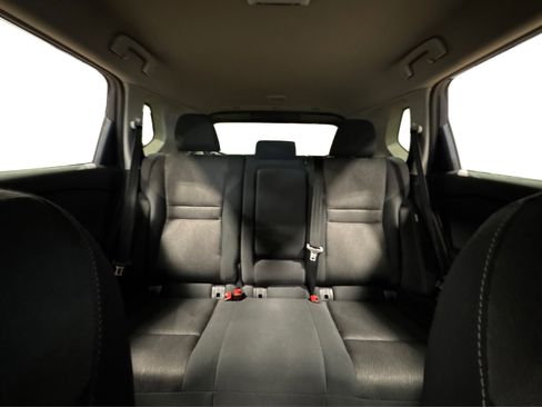 Used 2025 Nissan Rogue SV image 39