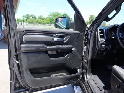 Used 2019 RAM 1500 Big Horn AWD/4WD image 15