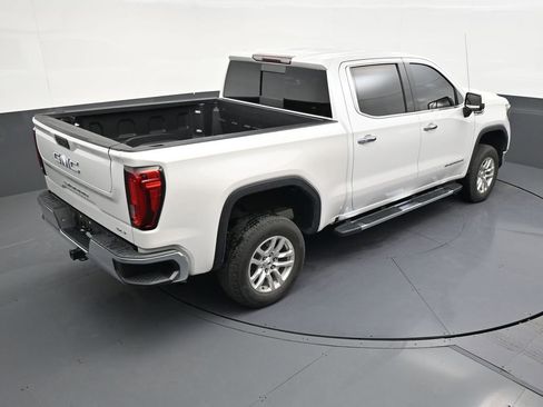 Used 2019 GMC Sierra 1500 SLT w/ SLT Convenience Package RWD image 17