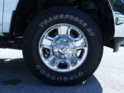 Used 2022 RAM 2500 Tradesman w/ Chrome Appearance Group image 40