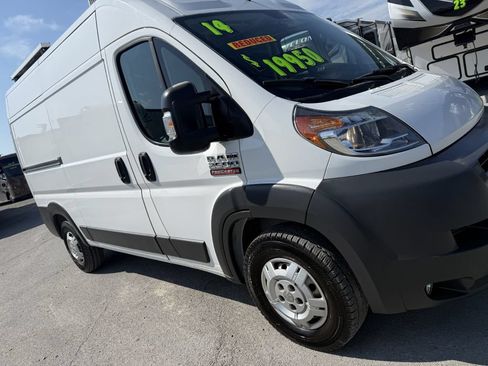 Used 2014 RAM ProMaster 2500 w/ Interior Convenience Group FWD image 15