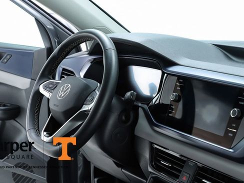 Used 2023 Volkswagen Taos SE w/ Panoramic Sunroof Package FWD image 72