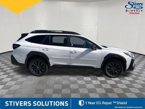 Used 2023 Subaru Outback Onyx Edition AWD/4WD image 5