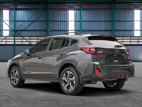 Used 2024 Subaru Crosstrek 2.0i Premium AWD/4WD image 3