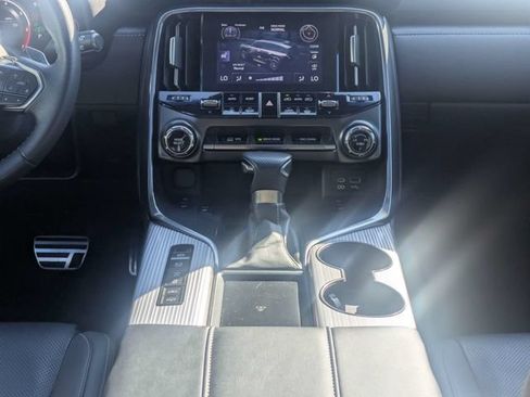 Used 2024 Lexus LX 600 F Sport AWD/4WD image 20