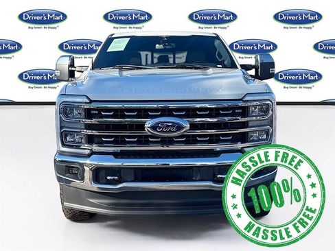 Used 2023 Ford F250 Lariat w/ Chrome Package image 2