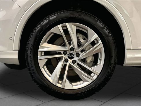 Used 2023 Audi Q7 2.0T Premium w/ Convenience Package AWD/4WD image 11