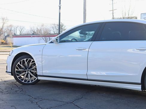 Used 2021 Audi A8 L 3.0T w/ Luxury Package image 12