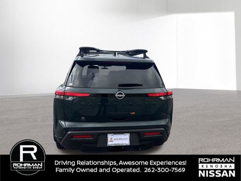 Used 2024 Nissan Pathfinder Rock Creek AWD/4WD image 6