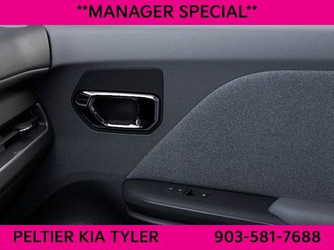 New 2025 Kia K4 LX image 26