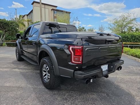 Used 2018 Ford F150 Raptor w/ Equipment Group 802A Luxury image 13