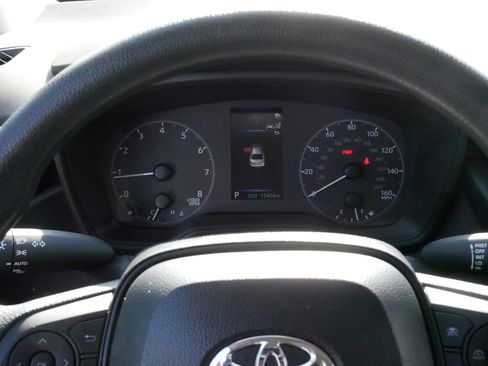 Certified 2025 Toyota Corolla LE image 21