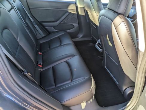 Used 2021 Tesla Model 3 Standard Range Plus image 26