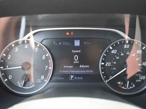 Used 2023 Nissan Titan Platinum Reserve w/ Moonroof Package RWD image 24