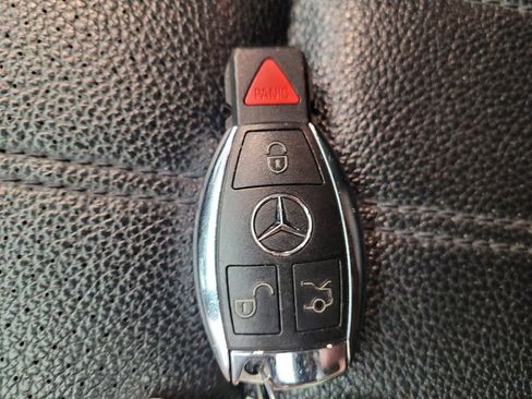 Used 2017 Mercedes-Benz GLE 350 4MATIC w/ Premium 1 Package image 32