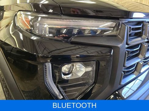 Used 2023 GMC Canyon AT4 w/ AT4 Premium Package AWD/4WD image 5