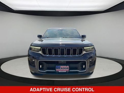 Used 2021 Jeep Grand Cherokee L Overland w/ Luxury Tech Group IV AWD/4WD image 9