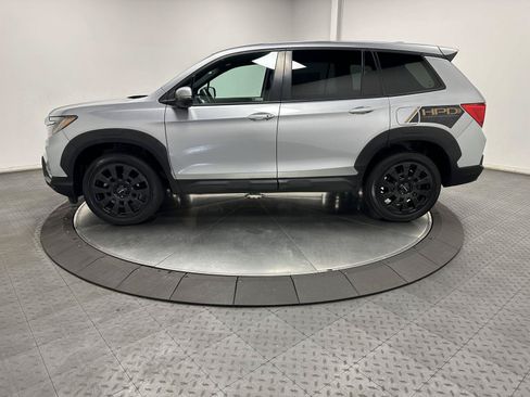 Used 2023 Honda Passport EX-L image 8