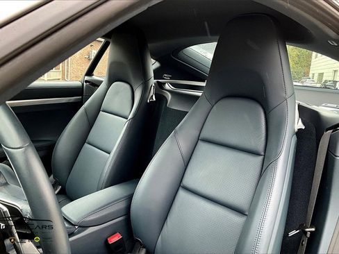 Used 2024 Porsche 718 Cayman image 21