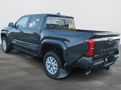 New 2026 Toyota Tacoma SR5 image 3