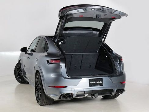 New 2026 Porsche Cayenne GTS AWD/4WD image 33