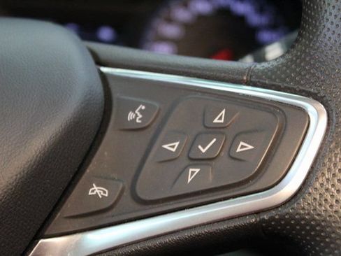 Used 2023 Chevrolet Malibu LT FWD image 19