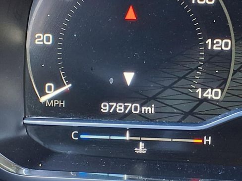 Used 2022 GMC Yukon SLE w/ Gmc Pro Safety Plus Package image 21