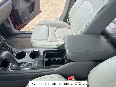 Used 2016 Chevrolet Traverse LTZ image 19