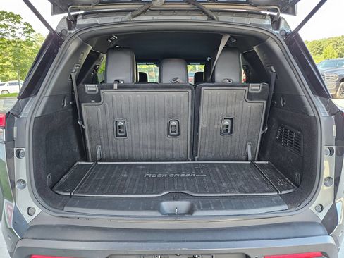 Used 2023 Nissan Pathfinder Rock Creek AWD/4WD image 29