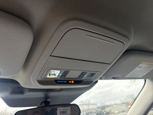 New 2026 Ford Explorer Active w/ Active Comfort Package image 20