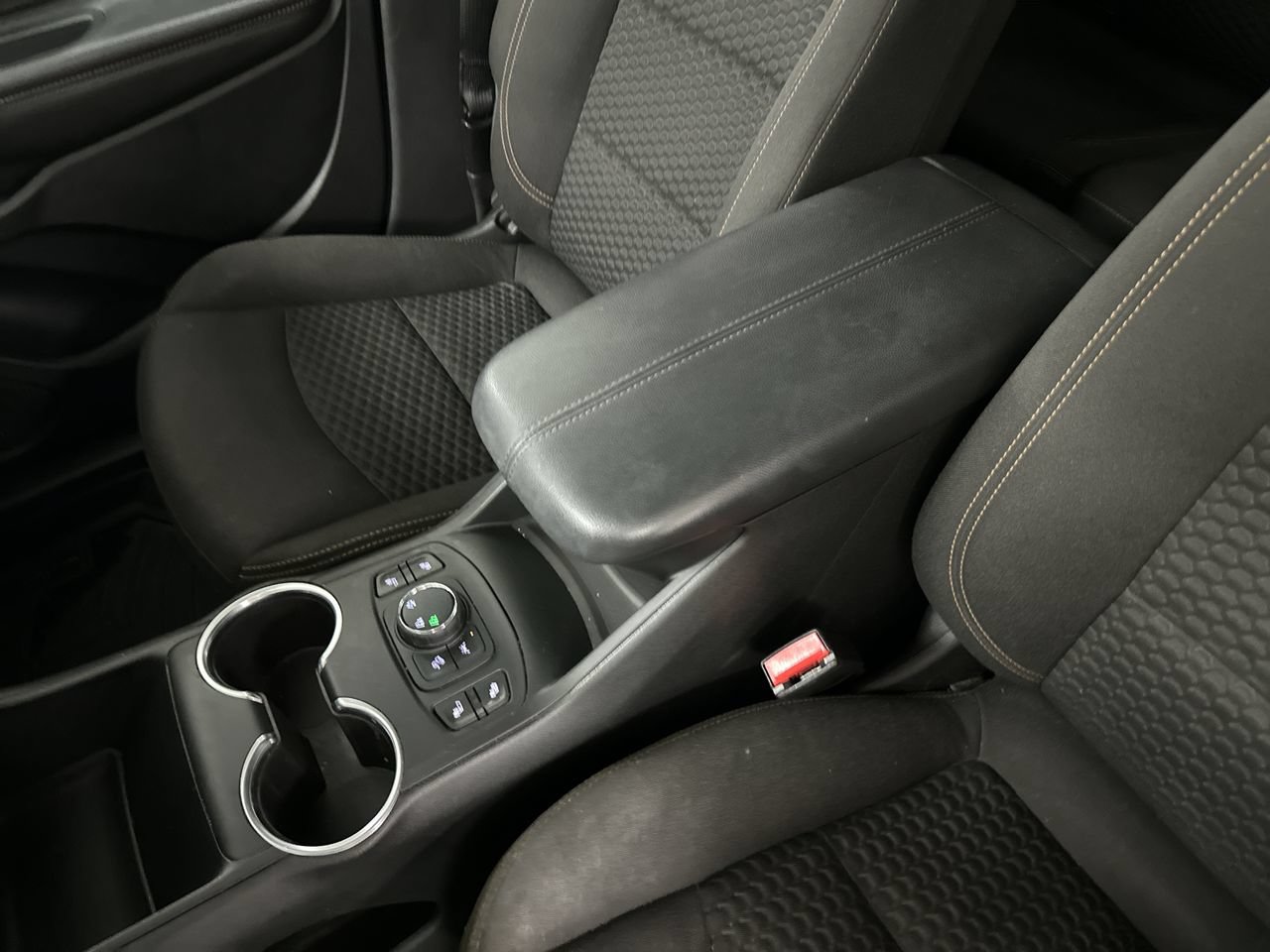 Used 2020 GMC Terrain SLE w/ Driver Convenience Package AWD/4WD image 46