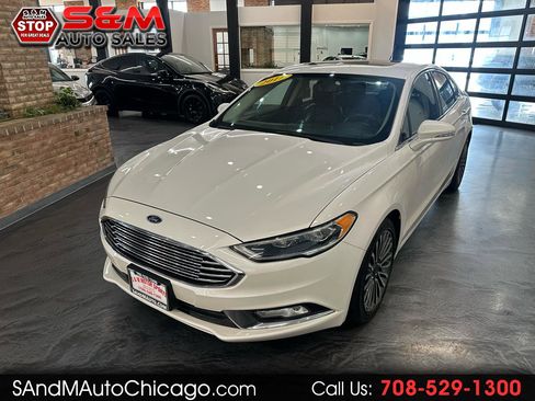 Used 2017 Ford Fusion SE w/ Fusion SE Technology Package image 1