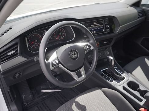 Used 2019 Volkswagen Jetta S FWD image 9
