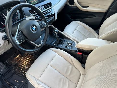 Used 2018 BMW X1 xDrive28i w/ Premium Package image 9