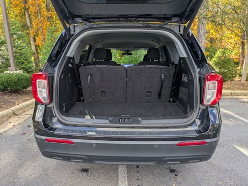 Certified 2021 Ford Explorer XLT image 29