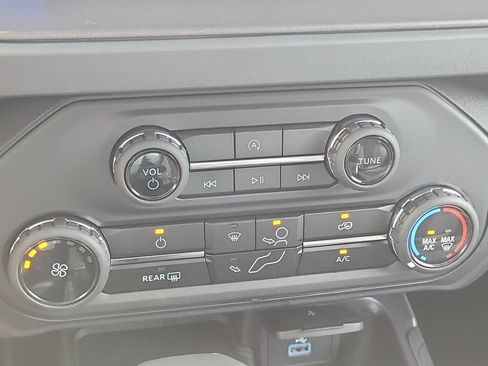 Certified 2025 Ford Bronco Big Bend AWD/4WD image 20