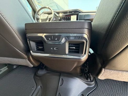 New 2026 GMC Sierra 1500 Denali AWD/4WD image 32