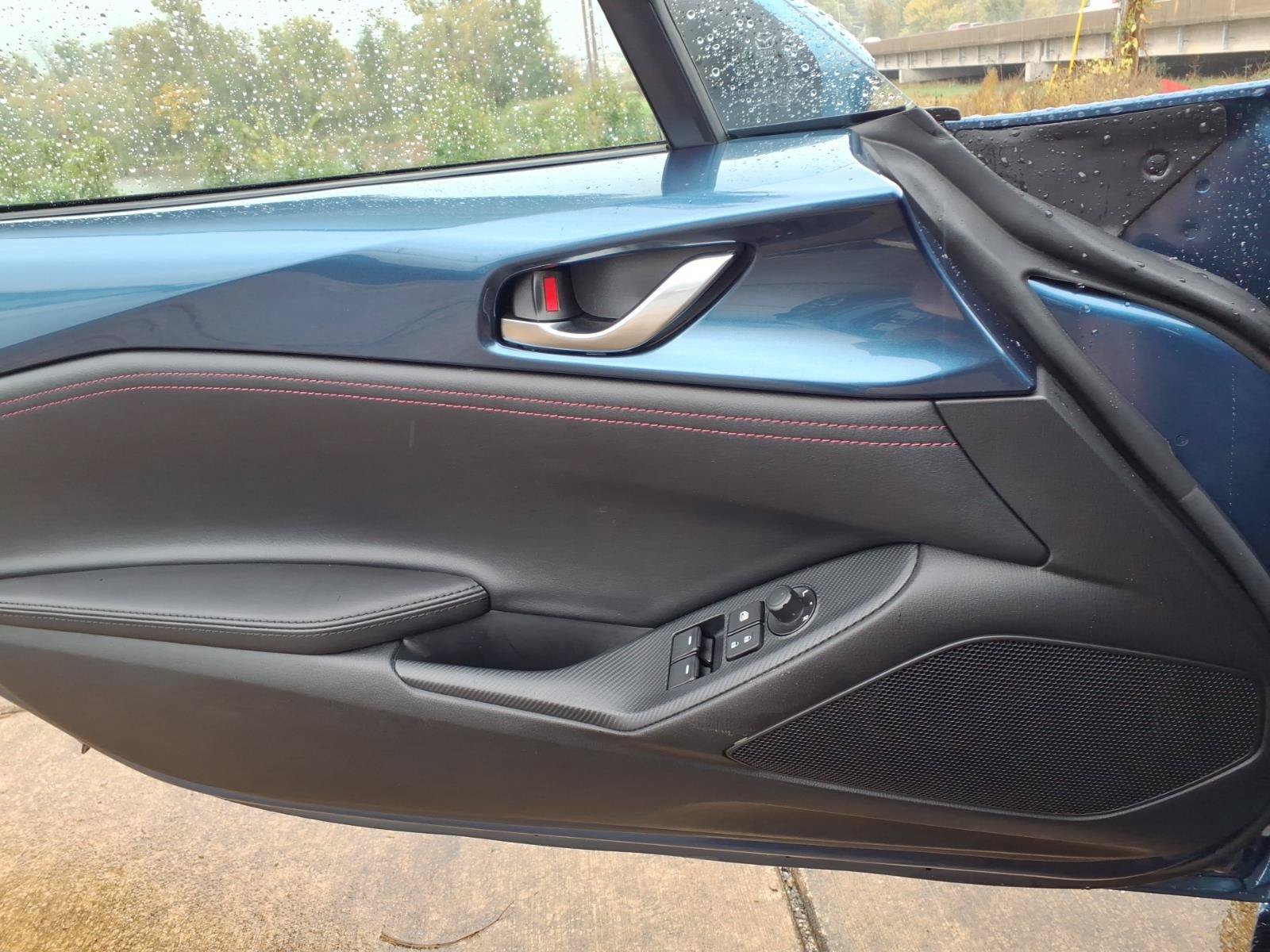 Used 2019 MAZDA MX-5 Miata RF Grand Touring RWD image 18