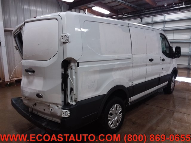 Used 2017 Ford Transit 250 130 Low Roof w/ Exterior Upgrade Package RWD image 6