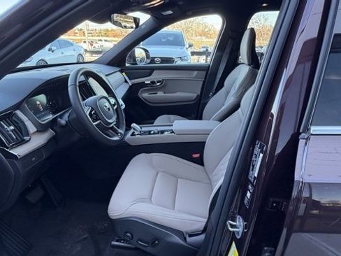New 2026 Volvo XC90 B6 Plus image 11
