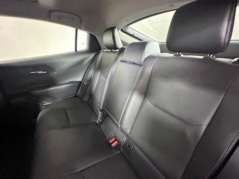 Used 2024 Toyota Prius XLE AWD/4WD image 15