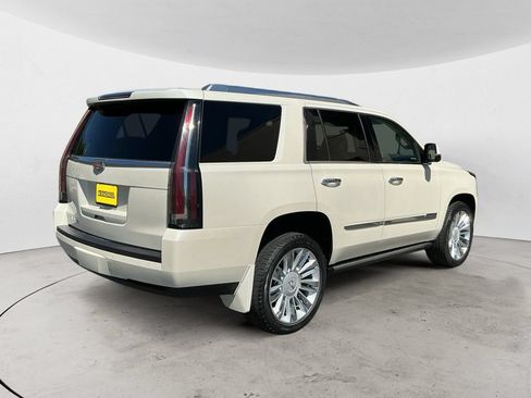 Used 2015 Cadillac Escalade Premium AWD/4WD image 5