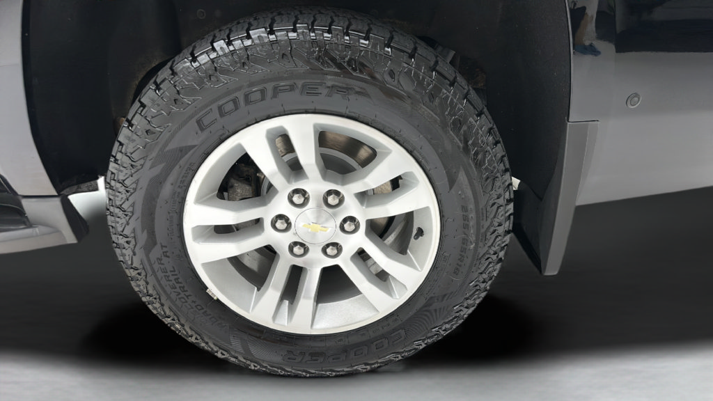 Used 2016 Chevrolet Suburban LS AWD/4WD image 8