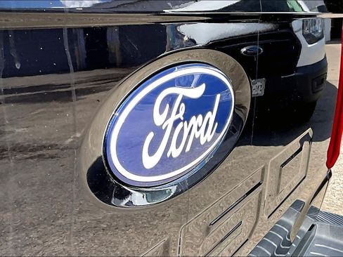 Certified 2025 Ford F150 STX w/ Equipment Group 201A FX4 AWD/4WD image 31