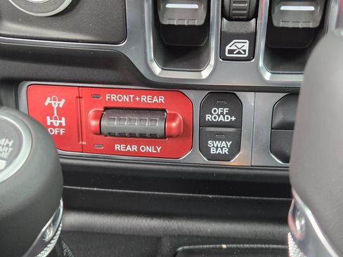 New 2026 Jeep Gladiator Rubicon image 17