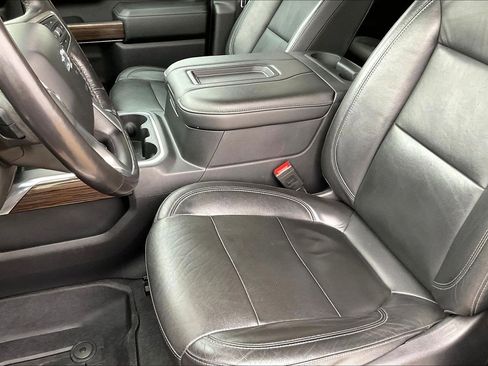 Used 2019 Chevrolet Silverado 1500 LT Trail Boss image 16